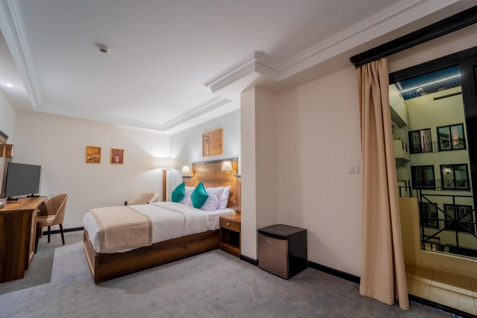 The Temple Hotel & Spa Луксор Екстериор снимка